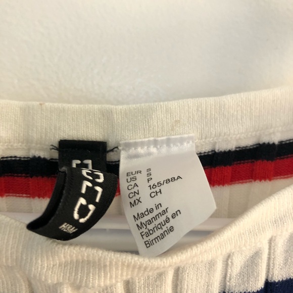 Striped Tank Top - Picture 3 of 3